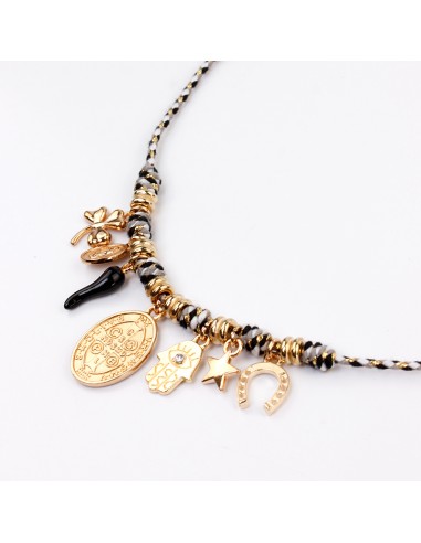 Collar Corto Protective Charms