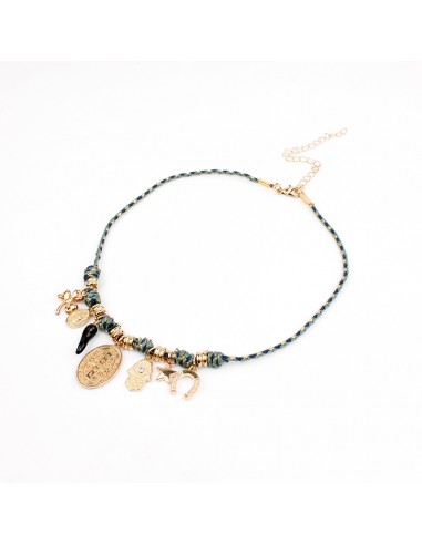 Collar Corto Protective Charms