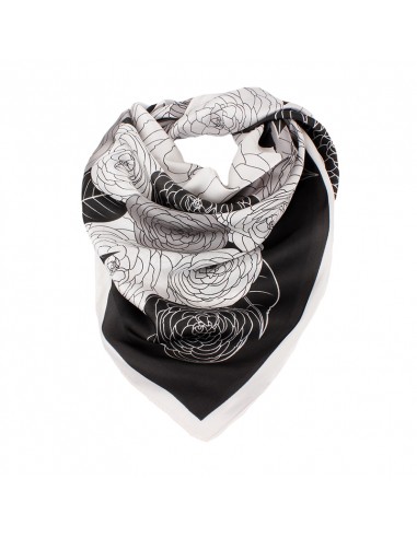 Pañuelo Garden Rose B&W (70x70)