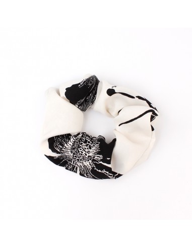 Scrunchie Flower White