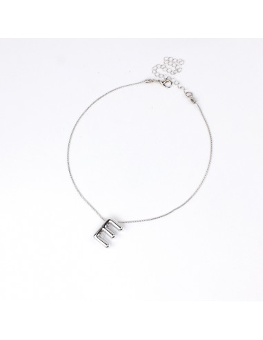 Collar Bubble Letter "E"