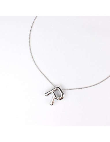 Collar Bubble Letter "R"