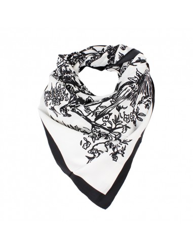 Pañuelo XXL Gothic White