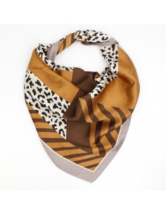 Pañuelo Geometric Print Canela (70x70)