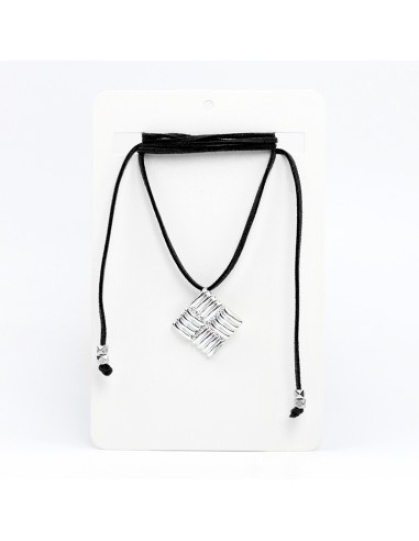 Collar Geometric Trend