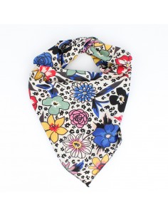 Pañuelo Spring Bloom