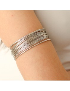 Brazalete June