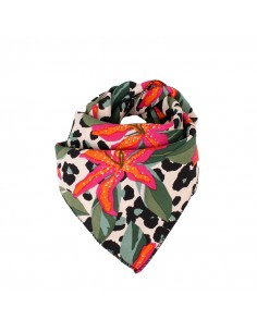 Pañuelo Floral Print Pink 70x70