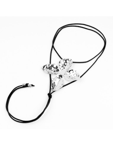 Collar de Gamuza Flor Plateada