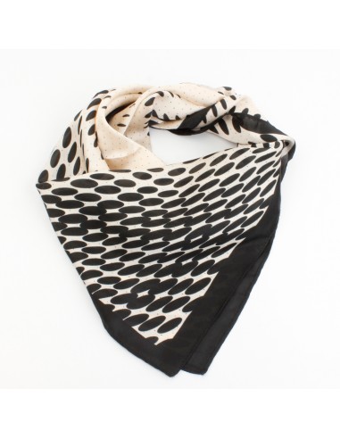 Pañuelo Dots Big Black (70x70)