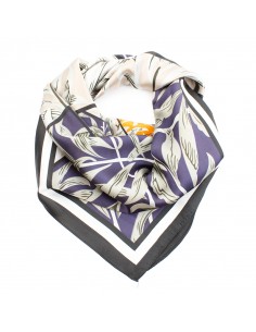 Pañuelo Leaves Violet (70x70)