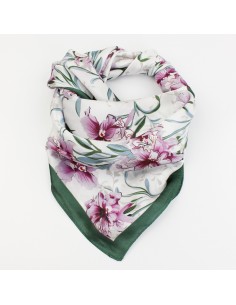 Pañuelo Lirio Violet (70x70)