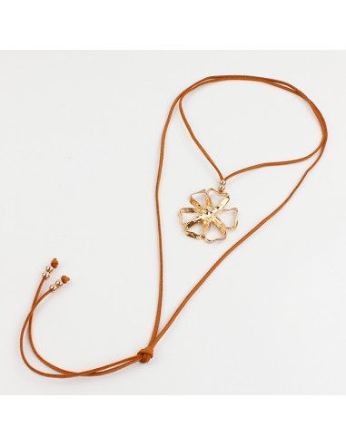 Collar de Gamuza Empty Flower