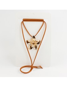 Collar de Gamuza Gold Metal Flower