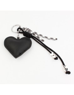 Llavero y Bagcharms Black Heart