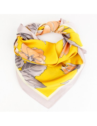 Pañuelo Flower Rose Lilac (70x70)