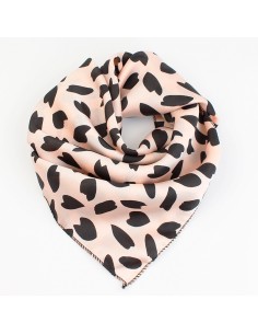 Pañuelo Dalmatian Rose 70x70