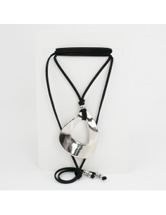 Collar de Gamuza Organic Triangle