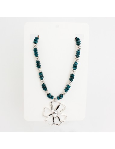 Collar Hollow Flower