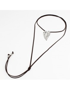 Collar de Gamuza Leaf