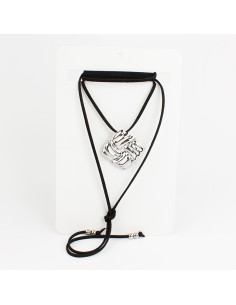 Collar de Gamuza Silver Textured Plate