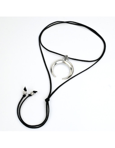 Collar de Gamuza Akira