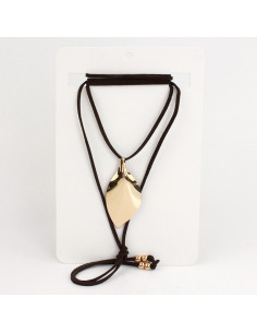 Collar de Gamuza Golden Leaf