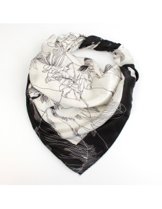 Pañuelo XXL Monocromatic Flowers