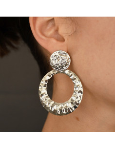 Aro Hammered Texture