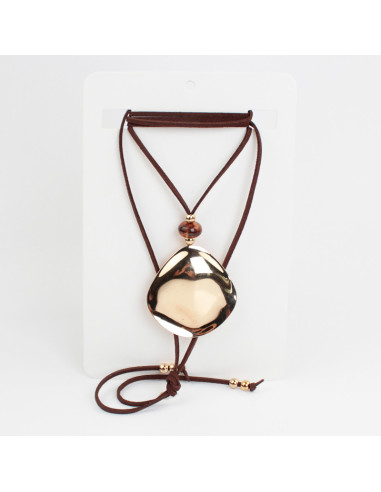 Collar de Gamuza Golden Plate