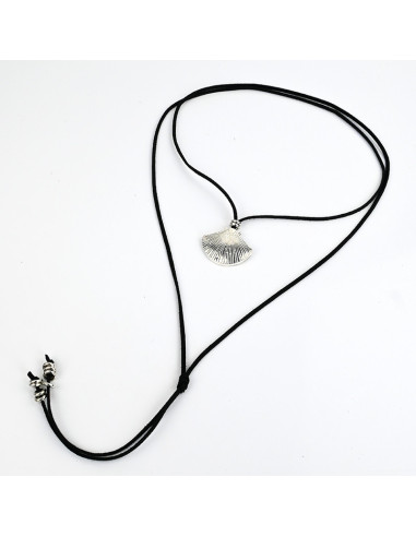 Collar de Gamuza Silver Shell