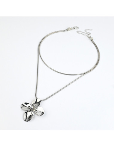 Collar de Cadena Silver Flower
