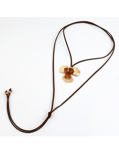Collar de Gamuza Floral Soleil