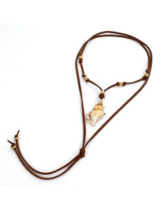 Collar de Gamuza Gold Details