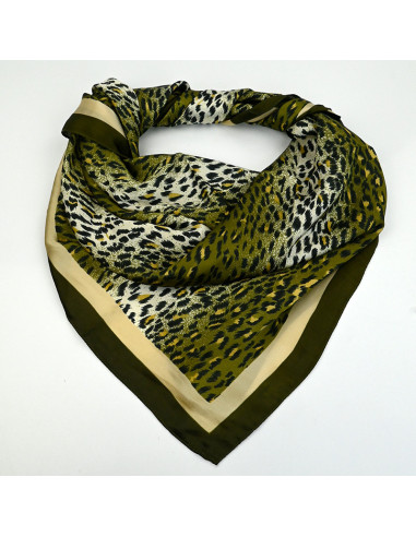 Pañuelo XXL Fur Print Green