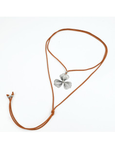 Collar de Gamuza Silver Soleil