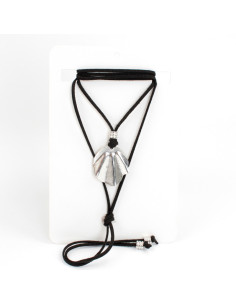 Collar de Gamuza Leaf