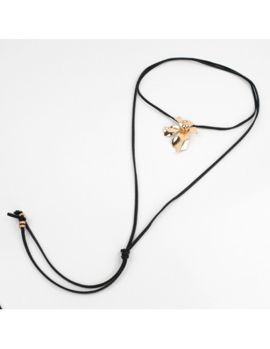 Rare Flower - Collar de Gamuza con dije de flor