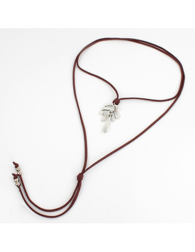 Collar de Gamuza Silver Leafs