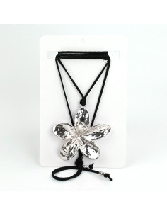 Collar de Gamuza Silver Flower