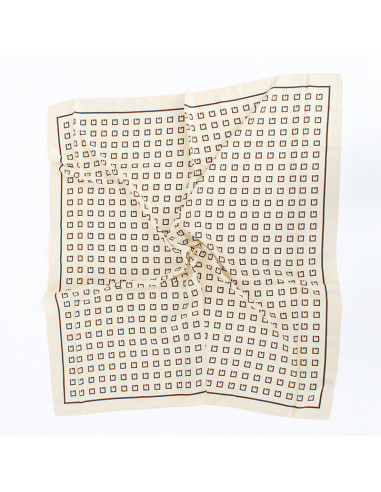 Pañuelo G Letter | Venta mayorista – Infinita