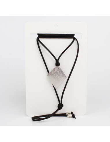Collar de Gamuza Rombo