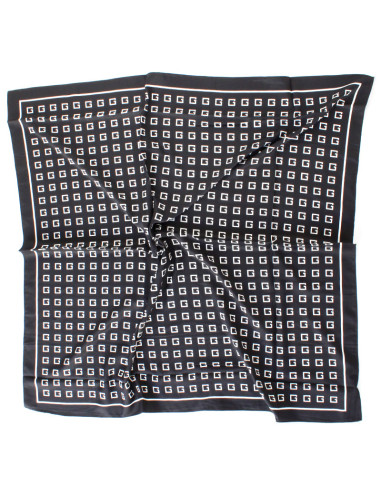 Pañuelo XXL G Letter Black | Venta mayorista – Infinita