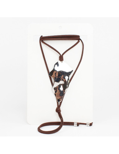 Collar de Gamuza Metal Organic