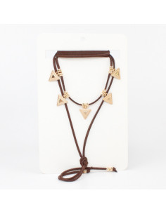 Collar de Gamuza Golden Arrow