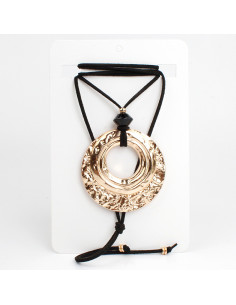 Collar de Gamuza Textured Circle