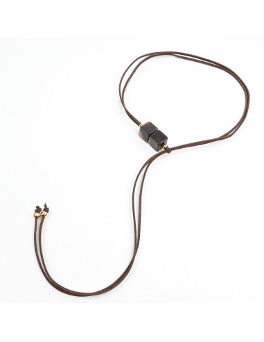 Collar de Gamuza Square Tie
