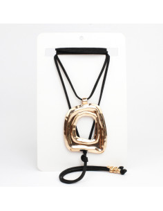 Collar de Gamuza Square Gold