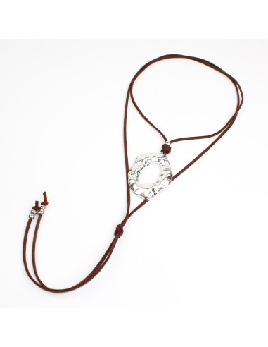 Collar de Gamuza Hammered Oval