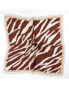 Pañuelo Animal Lines Brown (70x70)